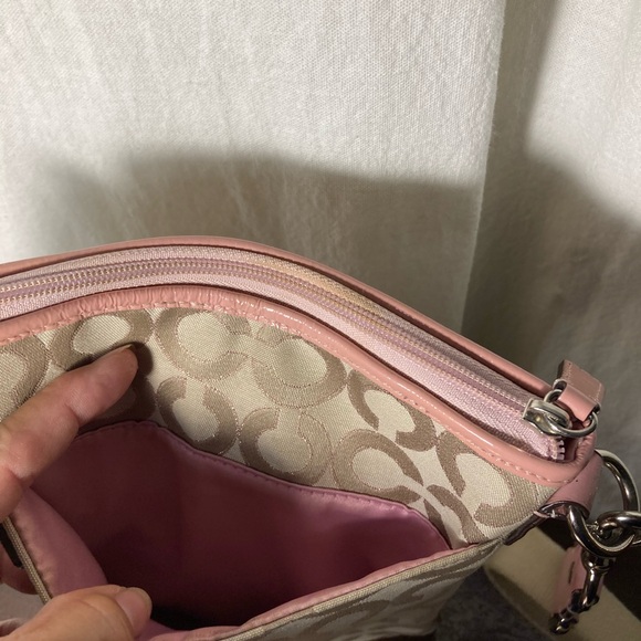 COACH JULIA OP ART SWINGPACK CROSSBODY - Picture 3 of 11